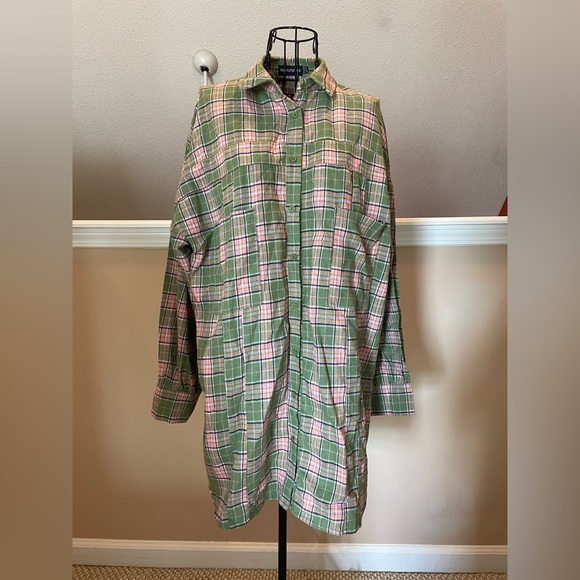 PLT Oversized Plaid Flannel - Picture 1 of 2